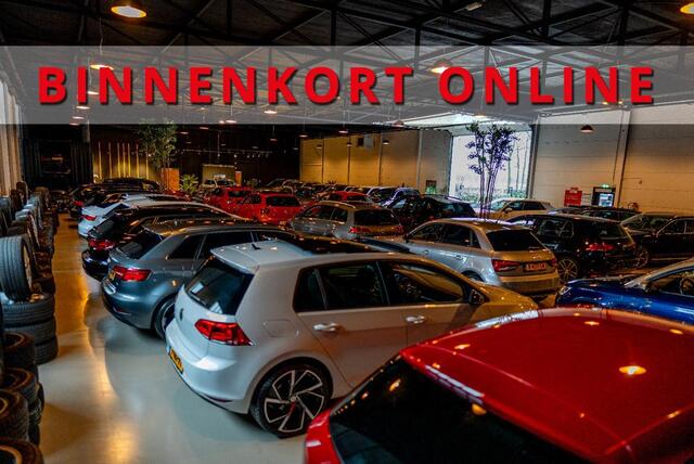 Volkswagen POLO 1.0 TSI DSG Highline Navi|ACC|Clima|PDC|Media Zwart