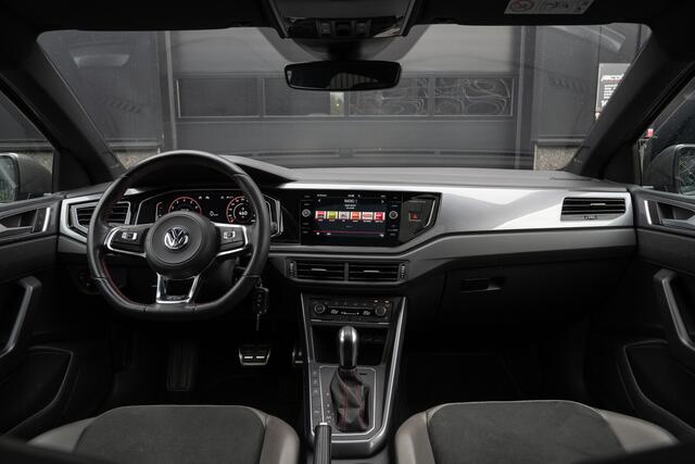Volkswagen POLO 2.0 TSI GTI 200PK | Pano | Keyless | ACC | DCC | DSG | Virtual | Led | Carplay | Sfeer |