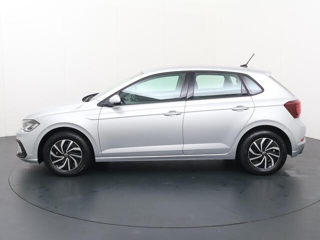 Volkswagen POLO 1.0 TSI Life | 95 PK | Navigatiesysteem | Apple CarPlay / Android Auto | LED verlichting |