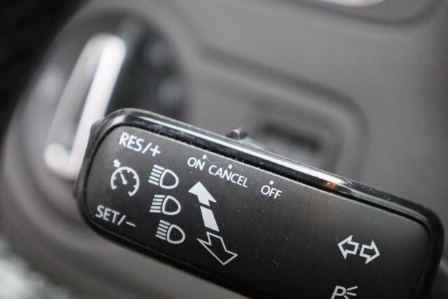 Volkswagen POLO 1.2 TSI Comfortline AUTOMAAT! CRUISE LMV 5-DEURS AIRCO