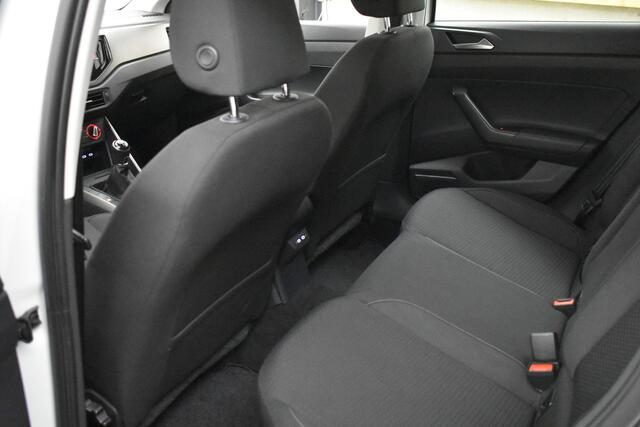 Volkswagen POLO 1.0 TSI Comfortline Parkeersensoren V+A Adepive Cruis Connect serv