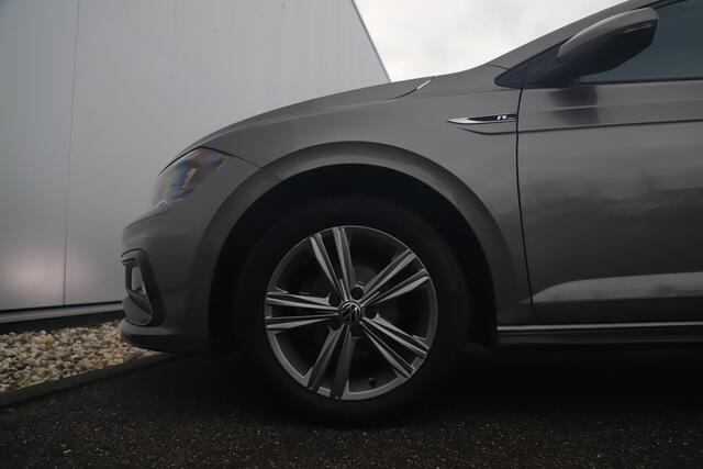 Volkswagen POLO 1.0 TSI R-Line Edition 95PK Automaat 16 inch Adaptive Cruise Navigatie Carplay Android Camera Getint Glas