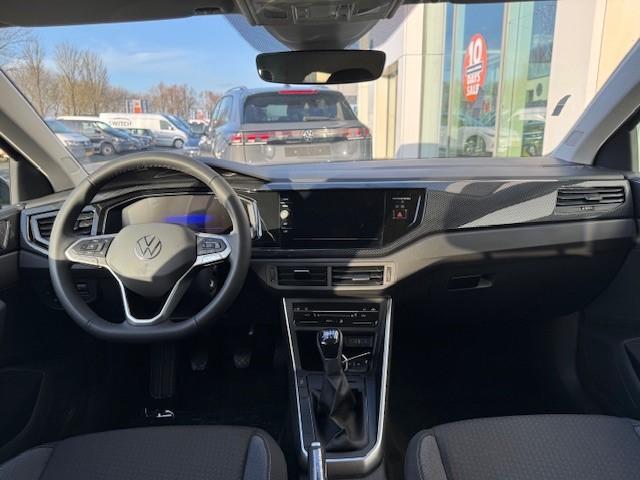 Volkswagen POLO Life Edition 1.0 70 kW / 95 pk TSI Hatchback 5 ver sn. Hand | Travel Assist | 2-Zone Airco | Camera | App Connect |