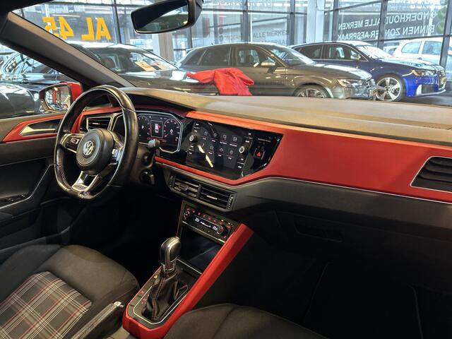 Volkswagen POLO 2.0 TSI GTI 200PK | Digital dashboard | Adaptief onderstel | Climate control | Stoelverwarming | LED | Parkeersensoren v+a | 18''INCH LM Velgen