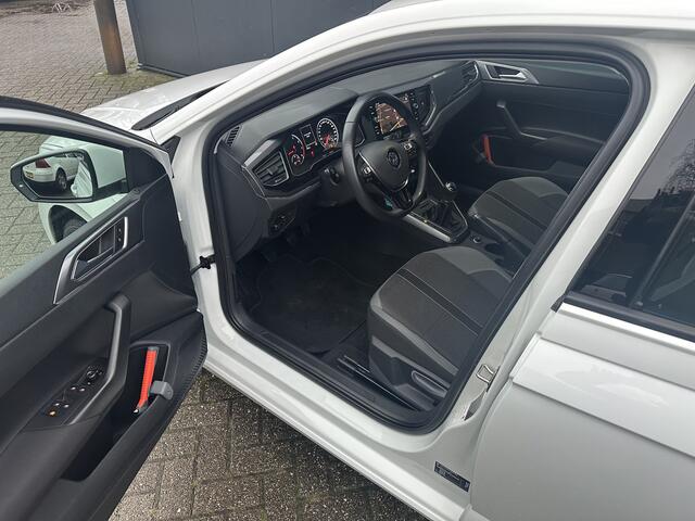 Volkswagen POLO 1.0 TSI Highline