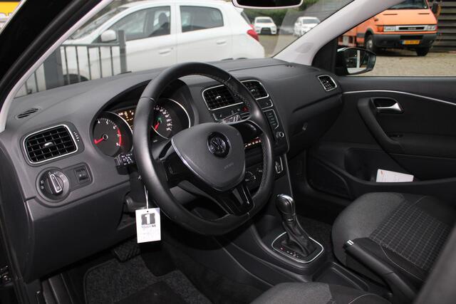 Volkswagen POLO 1.2 TSI Highline Stoelverwarming, Airco, Cruise control, Parksens. V en A, Leder, Armsteun voor, Elektrische ramen