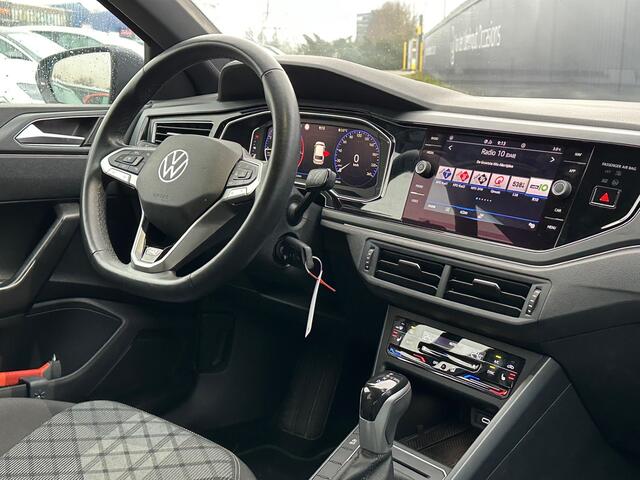 Volkswagen POLO 1.0 TSI 95pk R-Line Business DSG / Navigatie / Stoelverwarming / Camera / IQ-Light