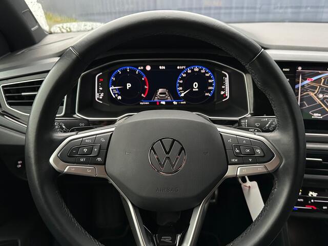 Volkswagen POLO 1.0 TSI 95pk R-Line Business DSG / Navigatie / Stoelverwarming / Camera / IQ-Light