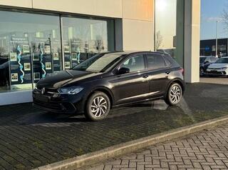volkswagen-polo-life-edition-1.0-70