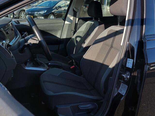 Volkswagen POLO 1.0 TSI 116pk DSG Highline 5-Deurs | Apple Carplay + Android Auto | Clima | Adap. Cruise | Stoelverwarming | Licht+Regensensor | Pdc V+A | Privacy Glass | 16''lm