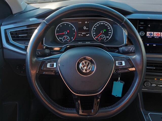 Volkswagen POLO 1.0 TSI 116pk DSG Highline 5-Deurs | Apple Carplay + Android Auto | Clima | Adap. Cruise | Stoelverwarming | Licht+Regensensor | Pdc V+A | Privacy Glass | 16''lm