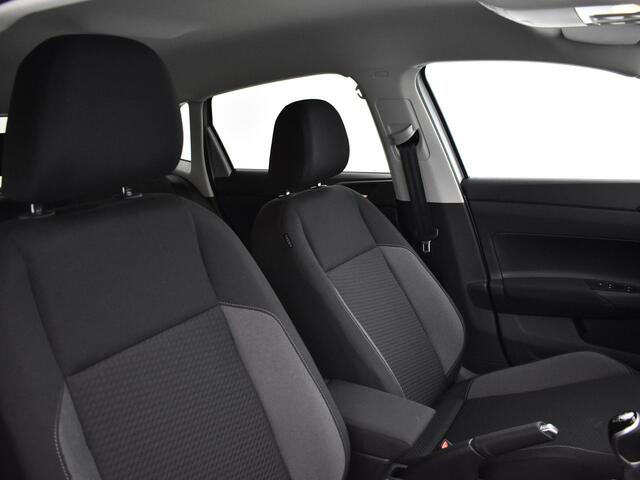 Volkswagen POLO Life Edition 1.0 TSI 95 pk 5 versn. Hand · Airconditioning automatisch, 2-zone (climatronic) ·