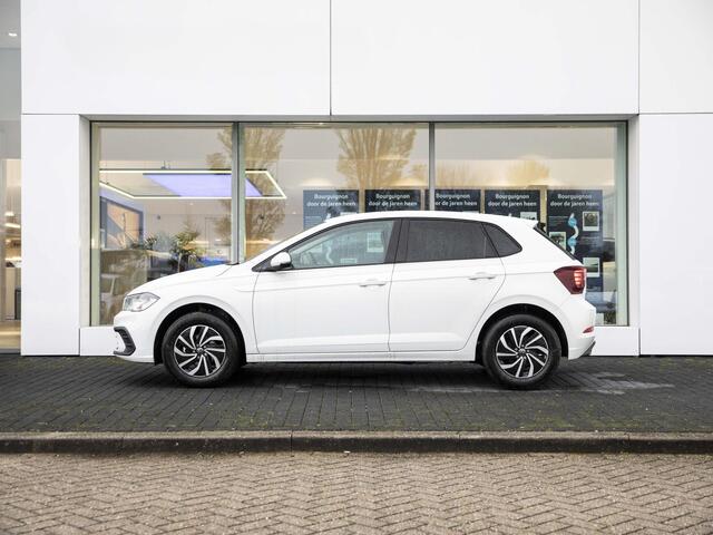 Volkswagen POLO Life Edition 1.0 70 kW / 95 pk TSI Hatchback 7 ver Volkswagen Polo 1.0 TSI Life Edition 348976 | App Connect | Keyless | Adaptieve Cruise | Camera | Stoelverwarming |