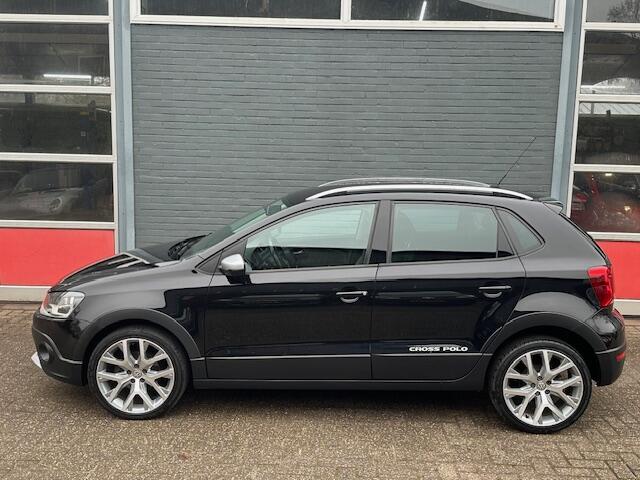 Volkswagen POLO 1.2 TSI Cross