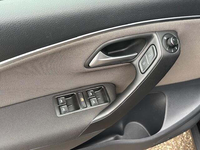 Volkswagen POLO 1.2 TSI Cross
