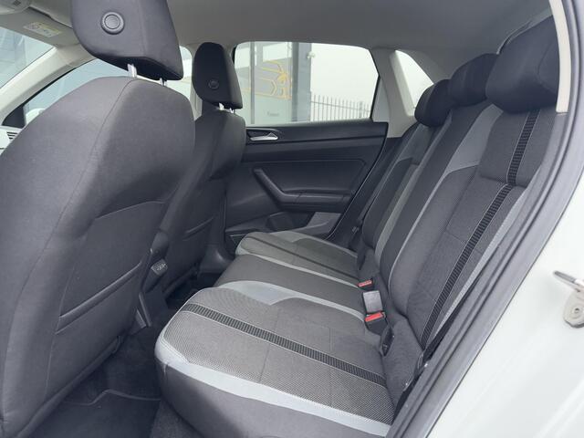 Volkswagen POLO 1.0 TSI Highline Business R 1e Eigenaar,Navi,Clima,Cruise,PDC V+A,N.A.P,APK tot 10-2026