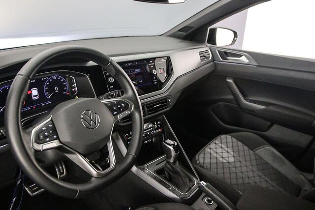 Volkswagen POLO R-Line Business 1.0 TSI 95pk DSG Automaat Adaptive cruise control, Navigatie, Achteruitrijcamera, Stoelverwarming, LED matrix koplampen, Parkeersensoren, Airco, DAB, Radio, App connect