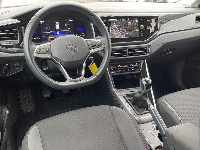 Volkswagen POLO 1.0 TSI Life Business / Navigatie / Apple Carplay / Stoelverwarming / Camera