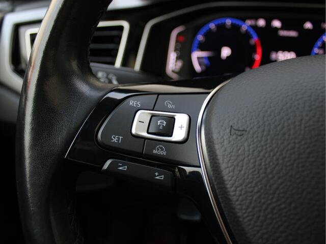 Volkswagen POLO 1.0 TSI 115PK Highline Business R Automaat /Panoramadak/Keyless/Virtual Cockpit/Drive Select/Stoelverwarming/DAB+/LED/Achteruitrijcamera/NAP! 1e eig!
