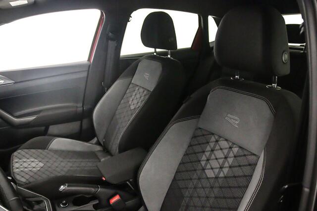 Volkswagen POLO R-Line 1.0 TSI 95pk DSG Automaat Achteruitrijcamera, Adaptive cruise control, DAB, Radio, App connect, Airco, Parkeersensoren, LED koplampen