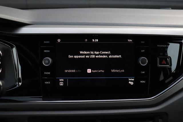 Volkswagen POLO 1.0 TSI Highline Business R | STOELVERW. | PDC | APPLE CARPLAY | CRUISE |