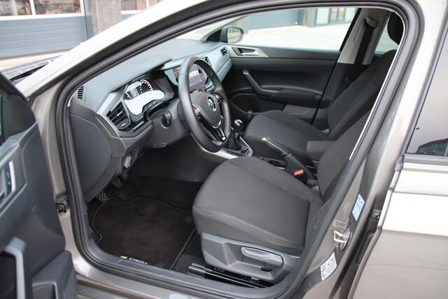 Volkswagen POLO 1.0 TSI Business Carplay, ACC, PDC, NL auto, 1e eig, nieuwe R-line velgen Nieuwjaar actie!