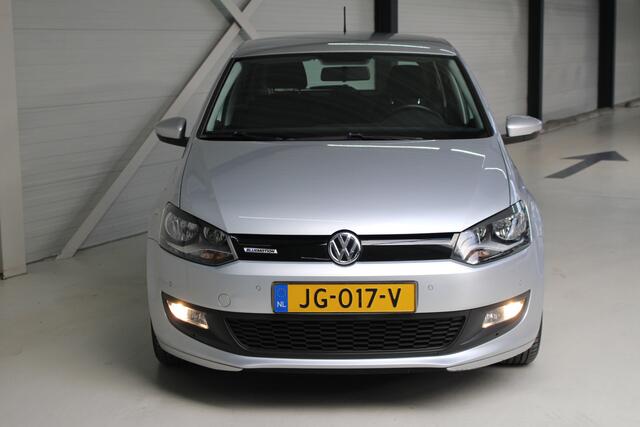 Volkswagen POLO 1.0 BlueMotion Navigatie | Cruise Control | Parkeersensoren | Lichtmetalen velgen
