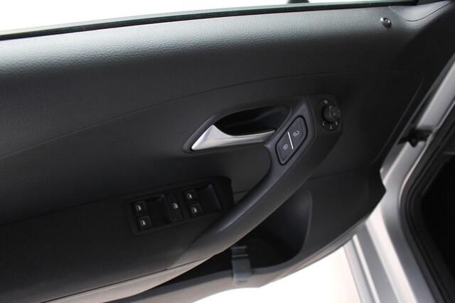Volkswagen POLO 1.0 BlueMotion Navigatie | Cruise Control | Parkeersensoren | Lichtmetalen velgen