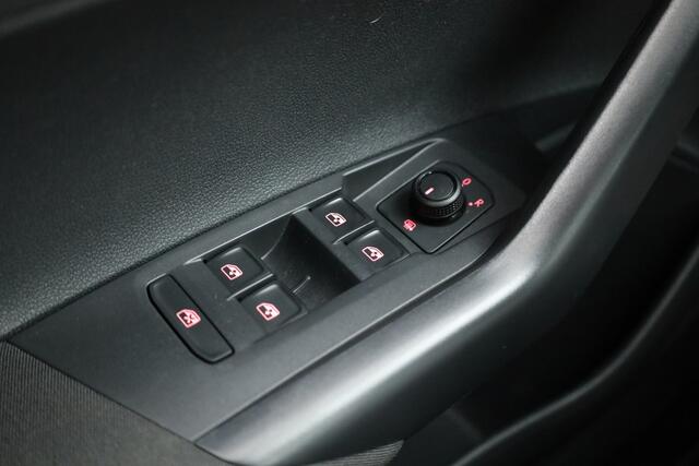 Volkswagen POLO 1.0 TSI DSG | Navi by App | Airco | 15'' |