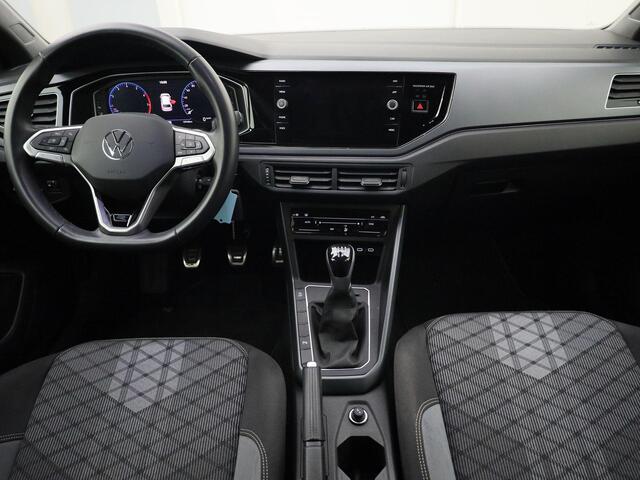 Volkswagen POLO 1.0TSI/95PK R-Line · App connect · Parkeersensoren + camera · LED · Garantie tot februari 2026