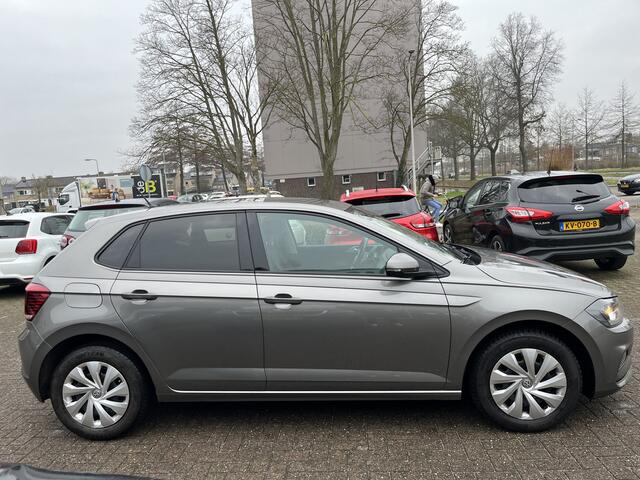 Volkswagen POLO 1.0 MPI Comfortline Navi Cruise Pdc Bluetooth Pdc Nap