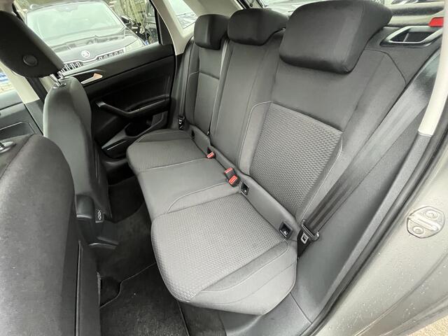 Volkswagen POLO 1.0 MPI Comfortline Navi Cruise Pdc Bluetooth Pdc Nap