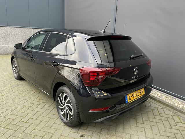 Volkswagen POLO 1.0 TSI Life Business NIEUW!! Climate control - Cruise control adaptive - Parksensoren v+a - Navi full map - A-uitrijcamera - MF Lederen stuurwiel - LMV - Apple carplay/Android auto - Bluetooth - DAB - Hill hold - Regen s