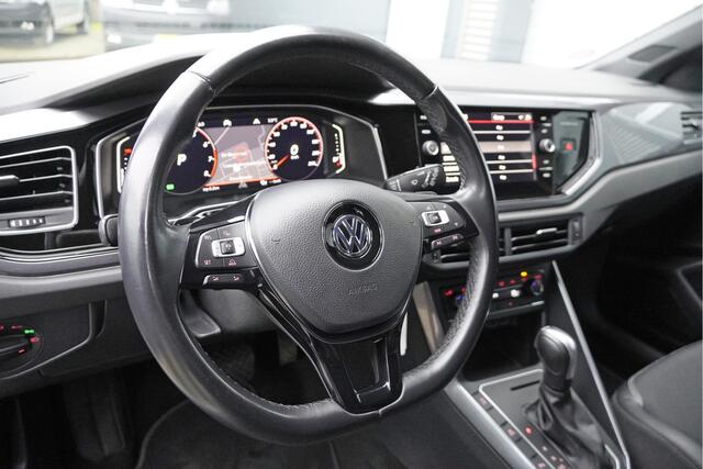 Volkswagen POLO 1.5 TSI 150PK! Automaat 5drs R-Line BJ2019 Lmv 16" | Led V+A| Pdc | Navi | Sideskirts | Virtual cockpit | Climate control | Cruise control | Zwarte hemel | Sportstoelen | Extra getint glas