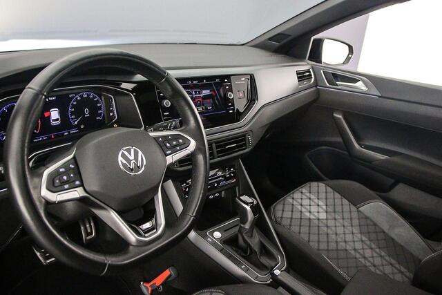 Volkswagen POLO R-Line 1.0 TSI 95pk DSG Automaat Panoramadak, Achteruitrijcamera, Adaptive cruise control, Stoelverwarming, LED matrix koplampen, Parkeersensoren, App connect