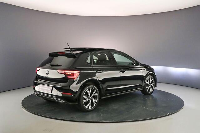 Volkswagen POLO R-Line 1.0 TSI 95pk DSG Automaat Panoramadak, Achteruitrijcamera, Adaptive cruise control, Stoelverwarming, LED matrix koplampen, Parkeersensoren, App connect