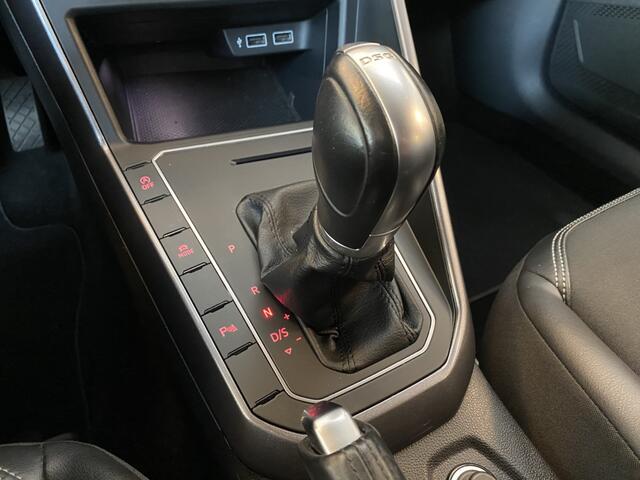 Volkswagen POLO 1.0 TSI Highline,NL Auto,Dealeronderhouden,Automaat,Navigatie,Parkeerassistent,Half Leder,Climate&Cruisecontro,Bleutooth met Spraakbediening,V&A Sensoren,17 Inch Lmv