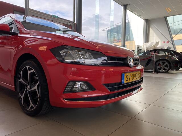 Volkswagen POLO 1.0 TSI Highline,NL Auto,Dealeronderhouden,Automaat,Navigatie,Parkeerassistent,Half Leder,Climate&Cruisecontro,Bleutooth met Spraakbediening,V&A Sensoren,17 Inch Lmv