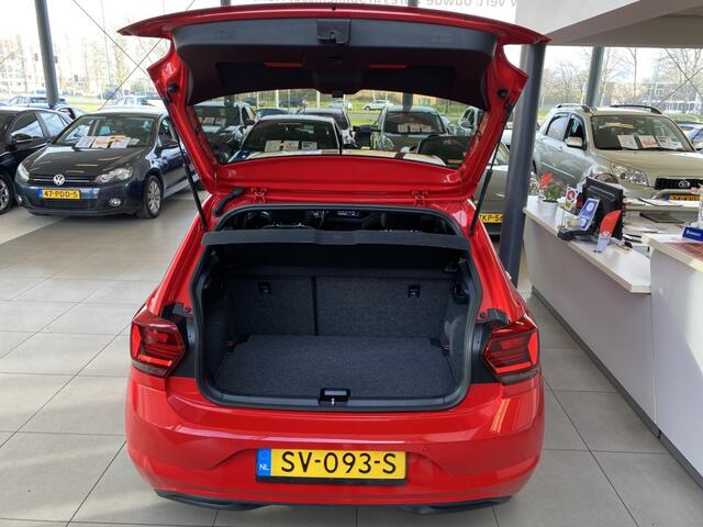 Volkswagen POLO 1.0 TSI Highline,NL Auto,Dealeronderhouden,Automaat,Navigatie,Parkeerassistent,Half Leder,Climate&Cruisecontro,Bleutooth met Spraakbediening,V&A Sensoren,17 Inch Lmv