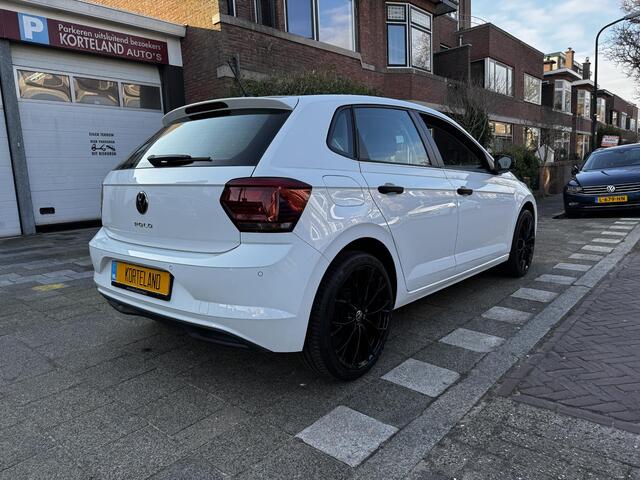 Volkswagen POLO 1.0 MPI Trendline Cruise control PDC V en A 18 inch velgen
