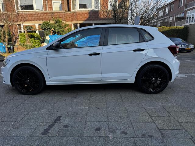 Volkswagen POLO 1.0 MPI Trendline Cruise control PDC V en A 18 inch velgen