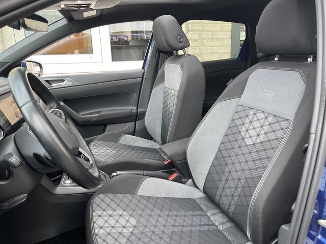 Volkswagen POLO 1.0 TSI R-Line / 2X R-LINE/ AUTOMAAT/ PANO/ KEYLESS/ DIGITAL DASH/ CLIMA/ STOELVERWARMING/ DAB/ NAVI/ APP-CONNECT/ PARK. SENSOREN + CAMERA/ FULL LED