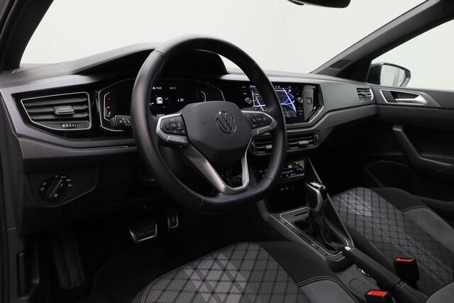 Volkswagen POLO 1.0 TSI 95 pk DSG R-Line | Panoramadak | IQ Light | Achteruitrijcamera | Stoelverwarming | Navigatie