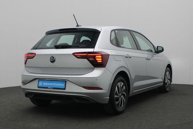 Volkswagen POLO 1.0 TSI 95 pk Life | Parkeersensoren voor/achter | Adaptive Cruise | Digital Cockpit | Apple Carplay / Android Auto