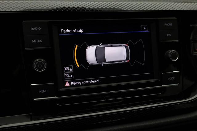 Volkswagen POLO 1.0 TSI 95 pk Life | Parkeersensoren voor/achter | Adaptive Cruise | Digital Cockpit | Apple Carplay / Android Auto