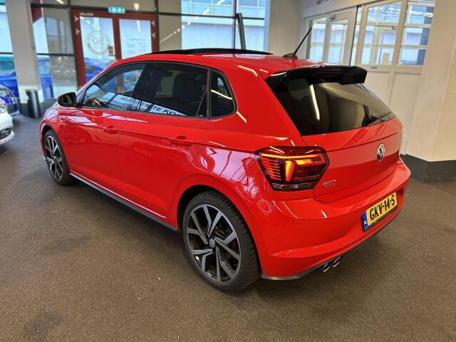Volkswagen POLO 2.0 TSI GTI | Automaat | Panoramadak | Dealer onderhouden | Adaptief onderstel | Apple carplay | Climate control | Stoelverwarming | Full LED