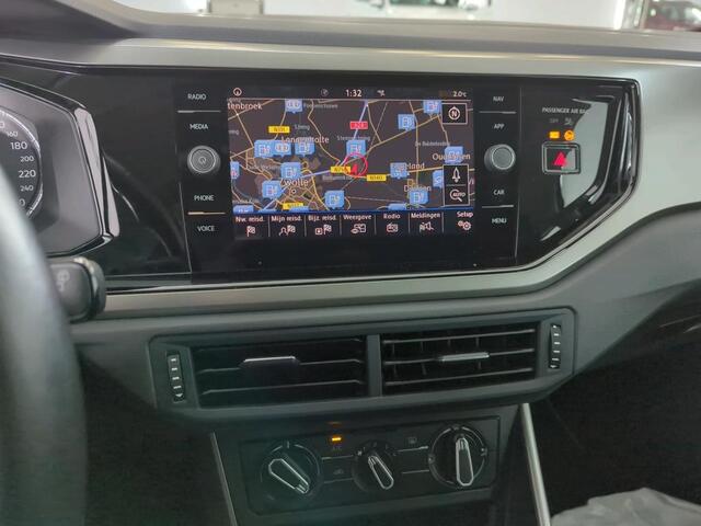 Volkswagen POLO 1.0 TSI Comfortline / Climate controle / Navigatie / Achteruitrij camera /