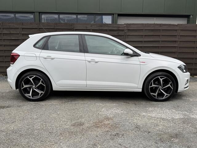 Volkswagen POLO 1.0 TSI Comfortline 130PK / 17''LM / Navi / APP / PDC / NAP
