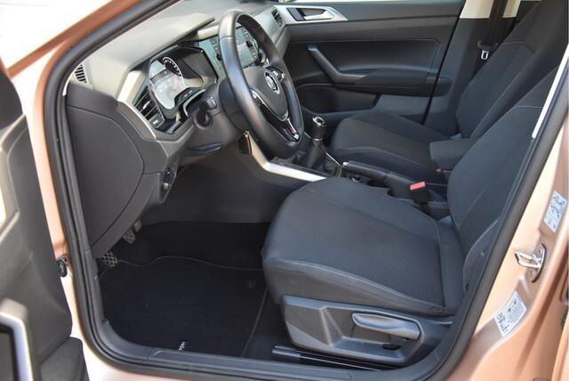 Volkswagen POLO 1.0 TSI 96 PK Navi ACC Carplay NAP incl. garantie, grote beurt nw banden plus APK