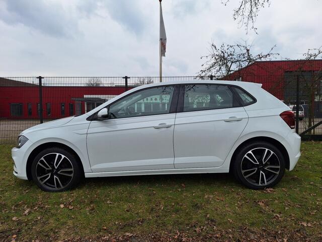 Volkswagen POLO 1.0 MPI